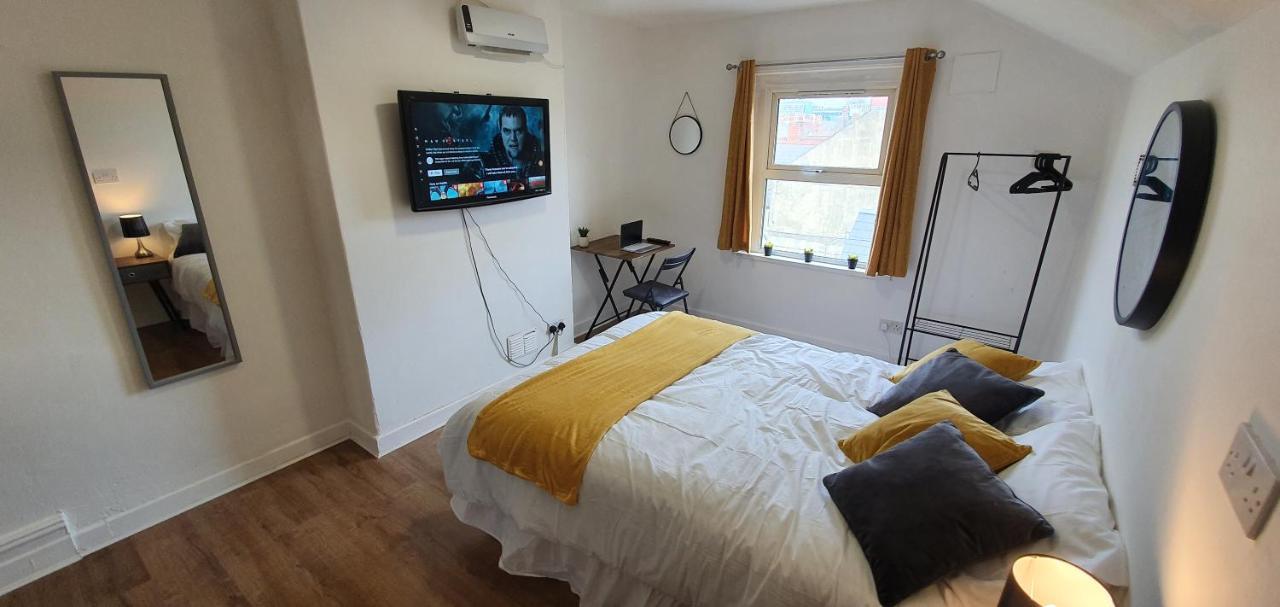 Fast Broadband, Budget Stay, Free Netflix. Cardiff Ngoại thất bức ảnh